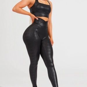 Buff Bunny - Viper Legging - Black Dragon  - Size M